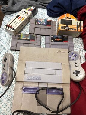 Nintendo Super Nintendo (SNES) Classic Console with Games